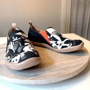 UIN Picasso Guernica Toledo Slip On Shoes Women’s Sz 9 Black Art Canvas Flats
